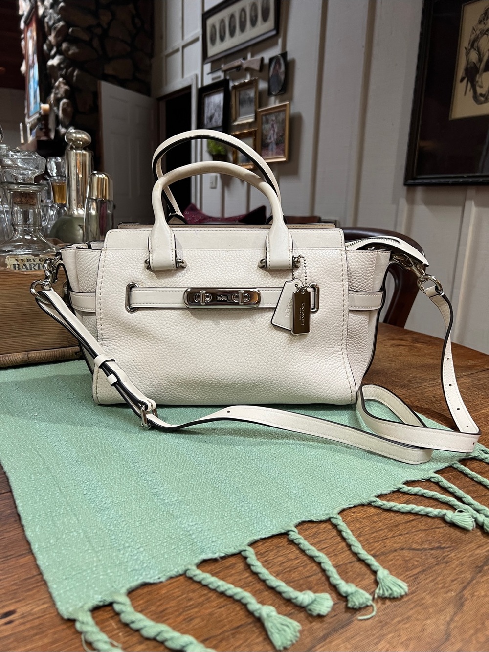 Coach 87295 Swagger 27 Carryall